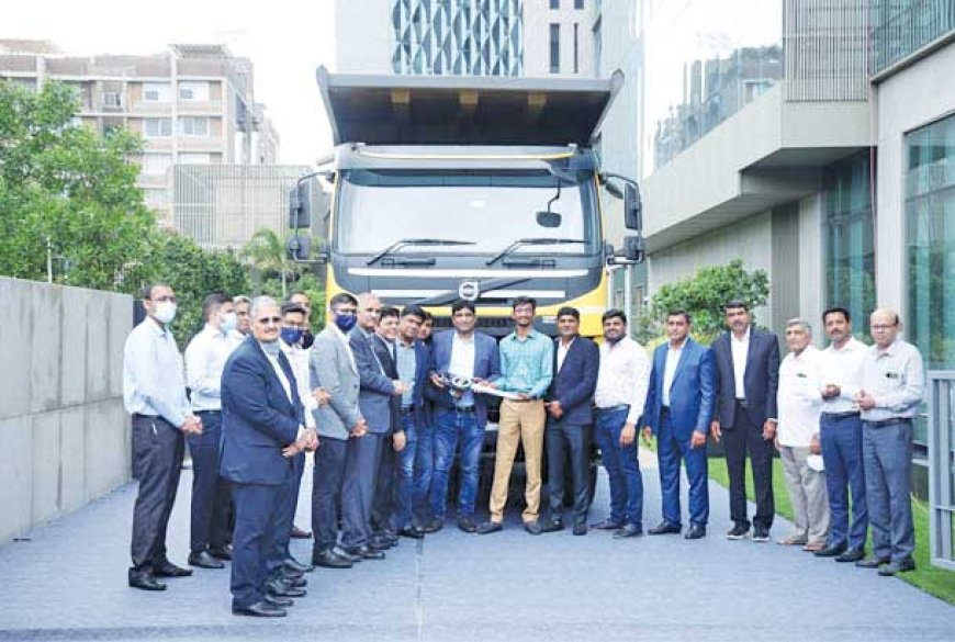 Volvo Trucks India Delivers 1000th Truck To Mahalaxmi Group